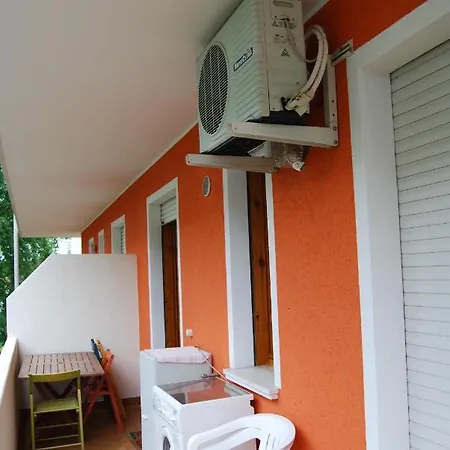Hermann Apartment